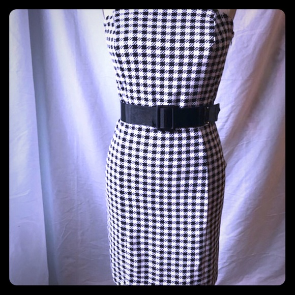 Houndstooth Dresses & Skirts - Houndstooth print sleeveless Wiggle Pinup Dress